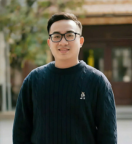 r-dung-nguyen-tro-giang-vmic-vietnam-microchip-innovation-center-dao-tao-vi-mach-analog